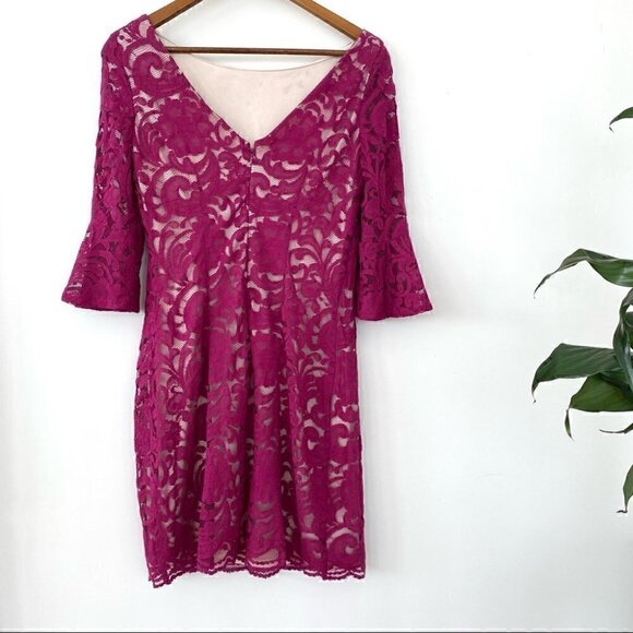 Vince Camuto lace midi dress with bell sleeves and v-back - Picture 5 of 11